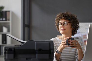 Toner vs. wkład: Jakie są różnice i jak wybrać właściwy?